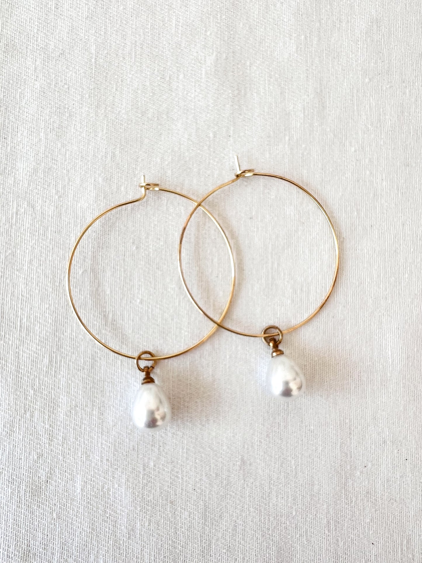 Thin Wire Hoop
