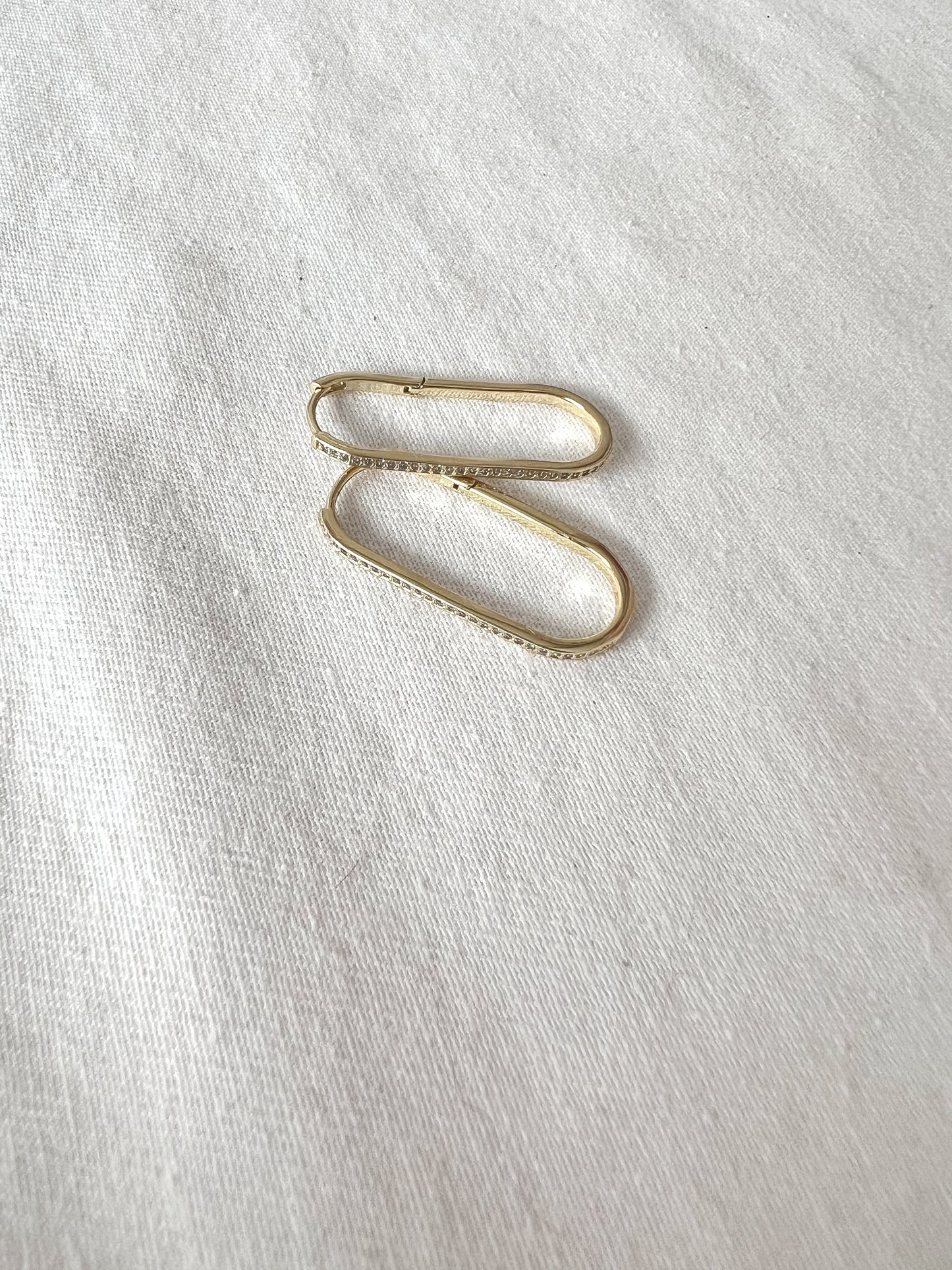 Thin Pave Oval