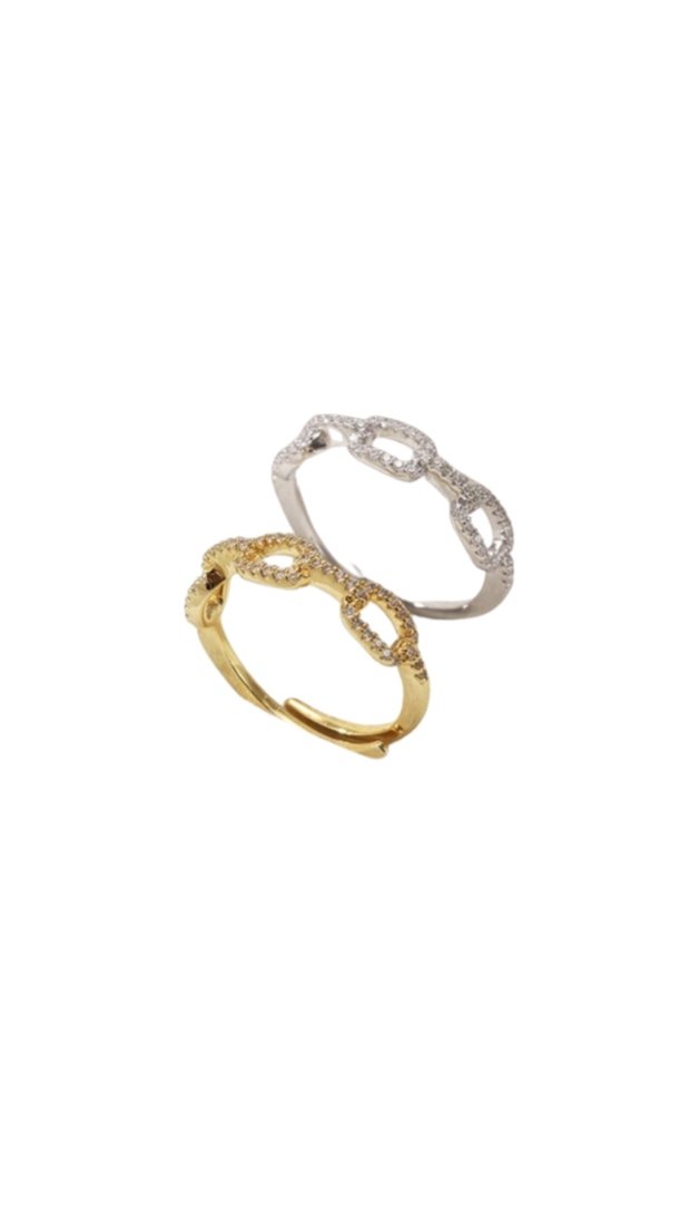 Interlocking Adjustable Ring