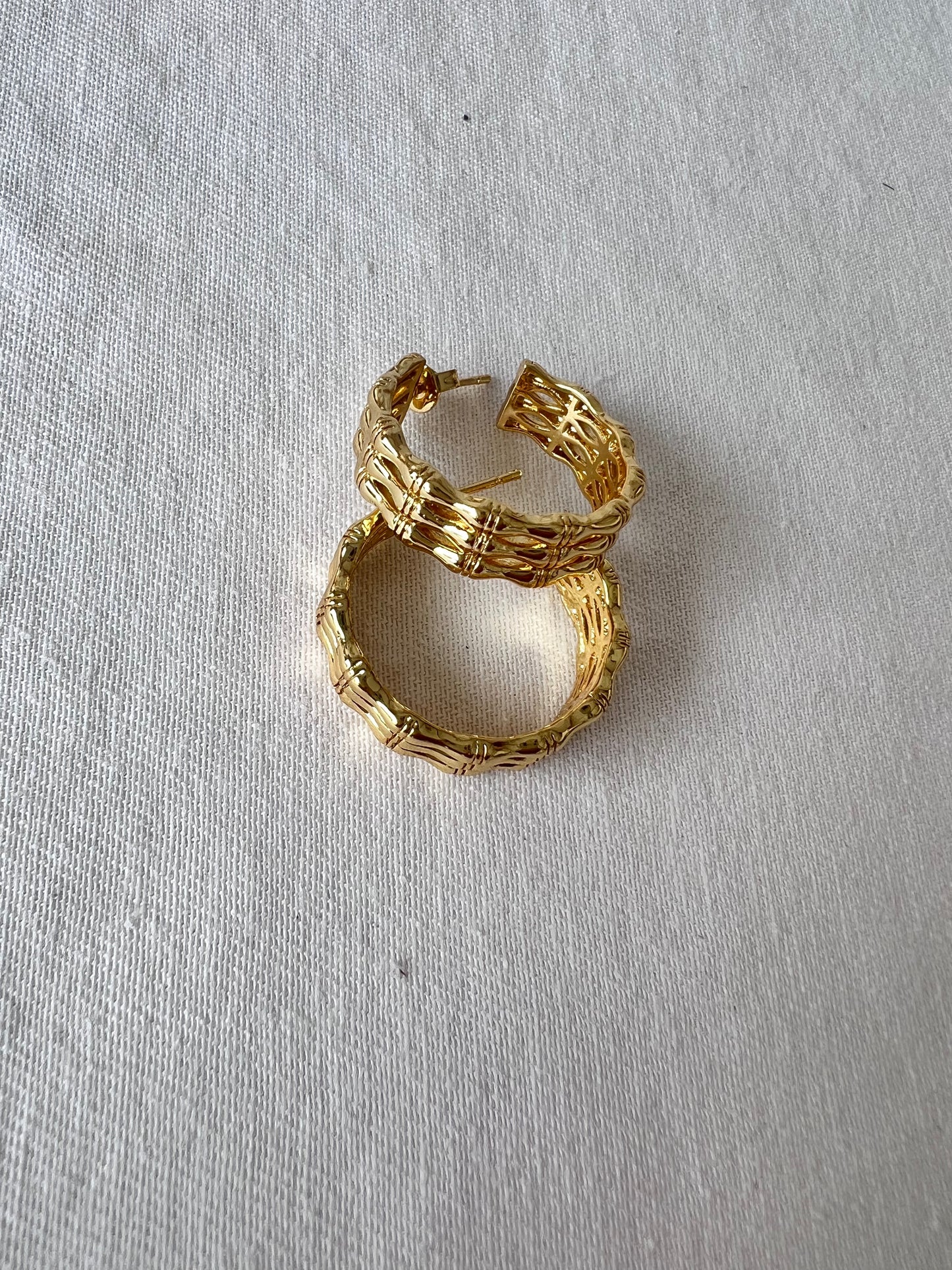 Triple Row Hoops