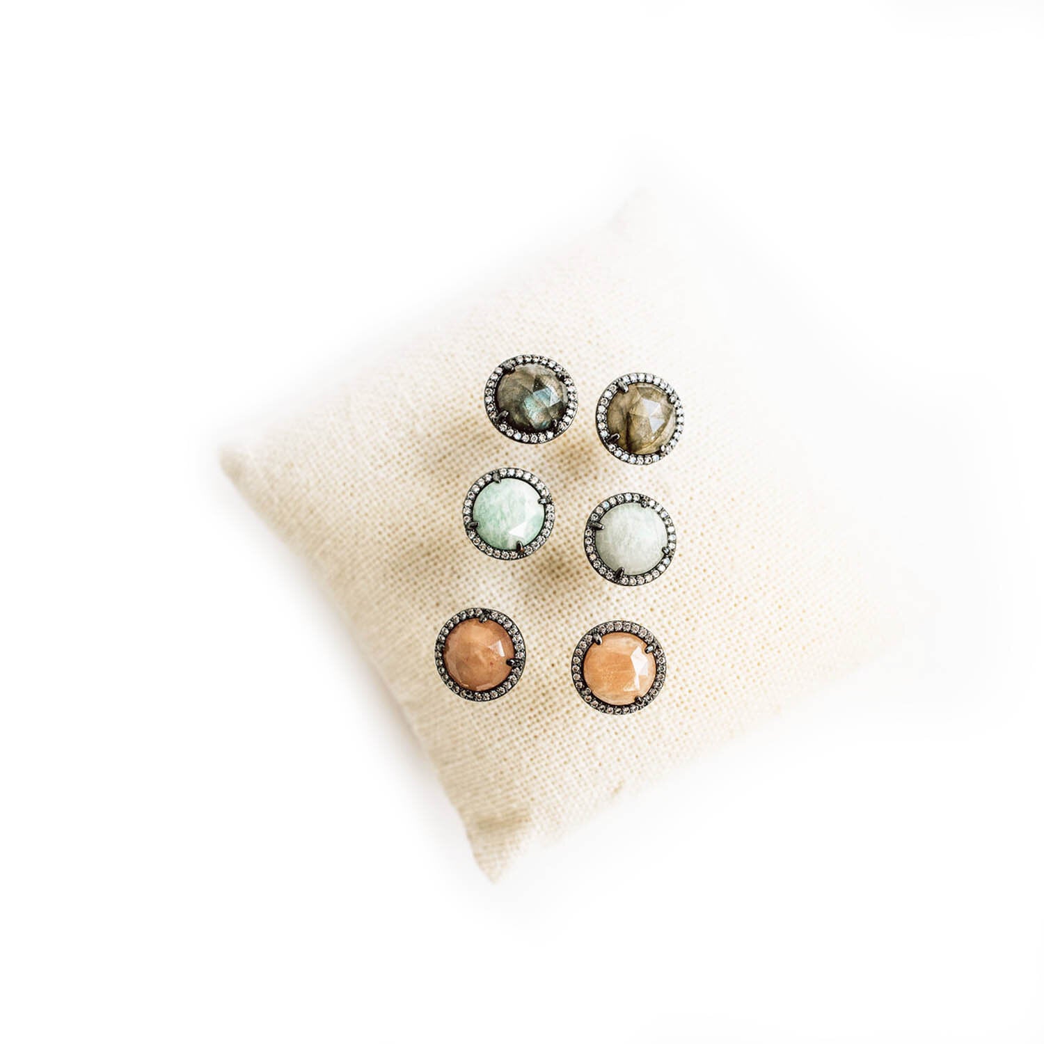 Oxidize Studs